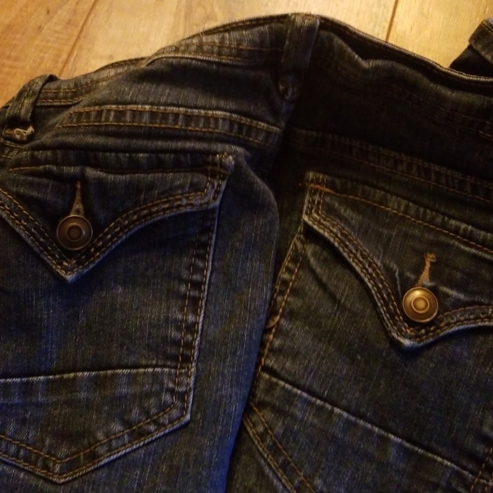 jeans